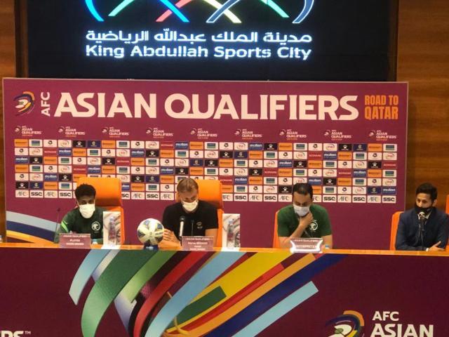 kaiyun-沙特主帅愤怒中国球员令其门将受伤 将伤缺两个月