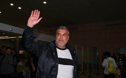 开云APP-王勤伯：奥拉罗尤解约，国际米兰更焦虑了